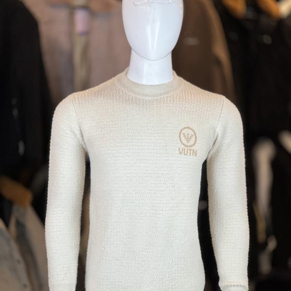 Soft Textured Crew-Neck Sweater (Off-White)