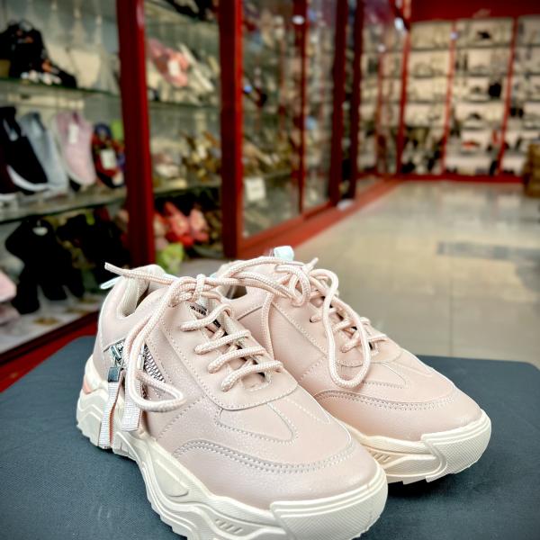 BlushStride Chunky Sneakers